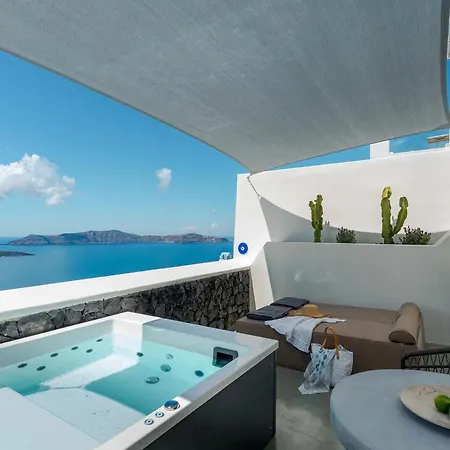 Luxurious Santorini Masionette 1 Bedroom Astounding Caldera Sea Views Private Outdoor Hot Tub Villa Fira (Santorini)
