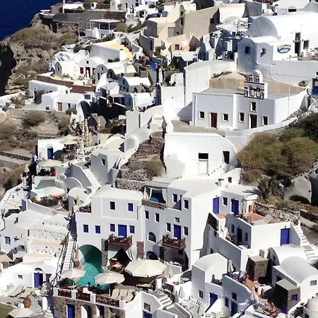 Luxurious Santorini Masionette 1 Bedroom Astounding Caldera Sea Views Private Outdoor Hot Tub Villa *