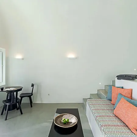 Luxurious Santorini Masionette 1 Bedroom Astounding Caldera Sea Views Тира