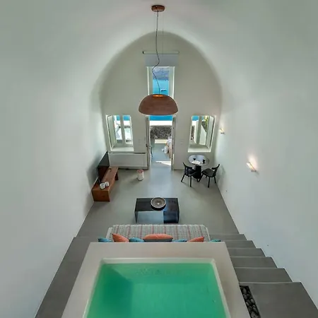 Luxurious Santorini Masionette 1 Bedroom Astounding Caldera Sea Views * Тира