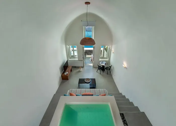 Luxurious Santorini Masionette 1 Bedroom Astounding Caldera Sea Views * Fira (Santorini)